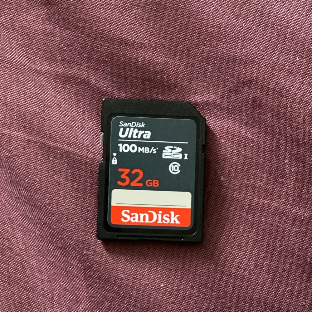 Nikon COOLPIX B500
